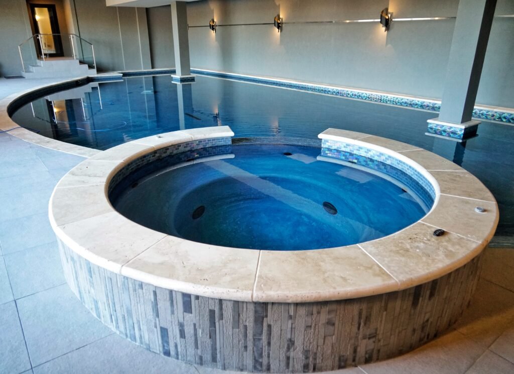 Indoor pool and Hottub