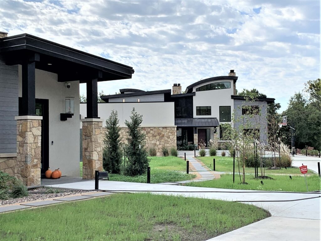 main and guest front fixed